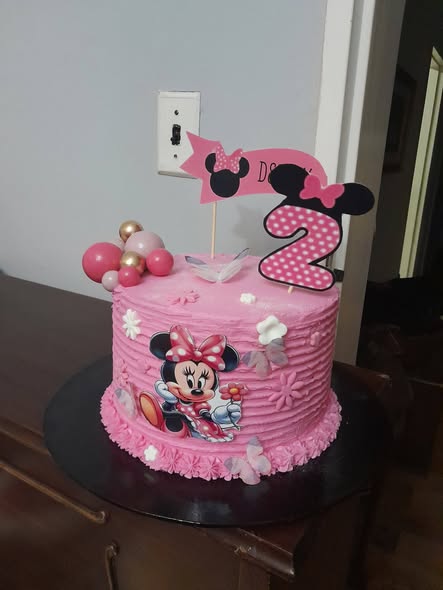 Kids birthday cake