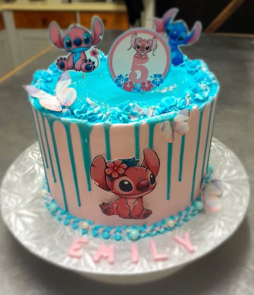 Kids birthday cake
